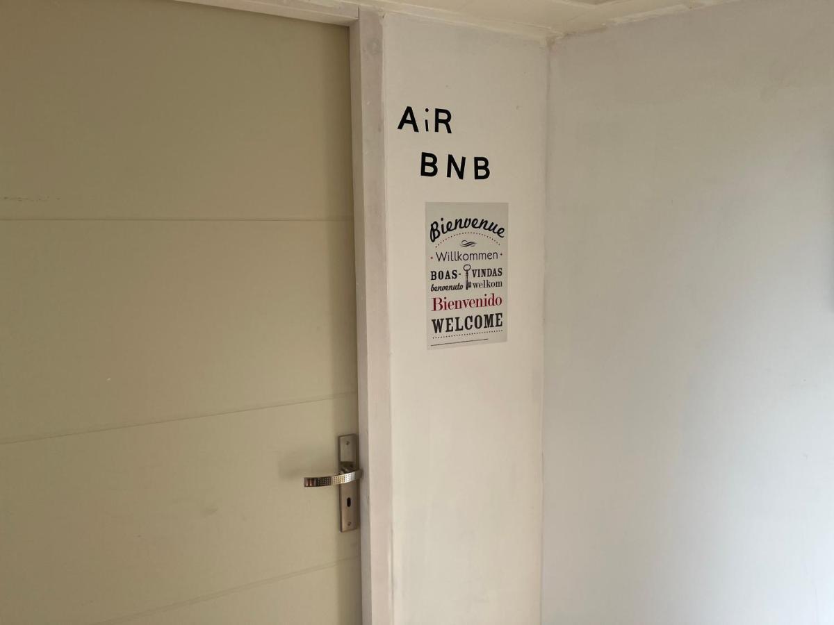 Brouckerque Appartement 2 Chambres Spacieuses Avec Terrasse מראה חיצוני תמונה